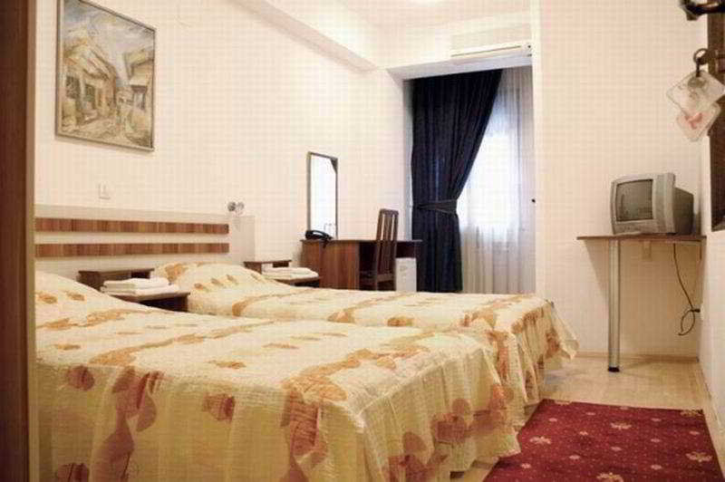 Hotel Ambasador 스코페 외부 사진
