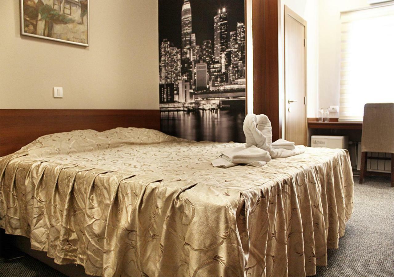 Hotel Ambasador 스코페 외부 사진