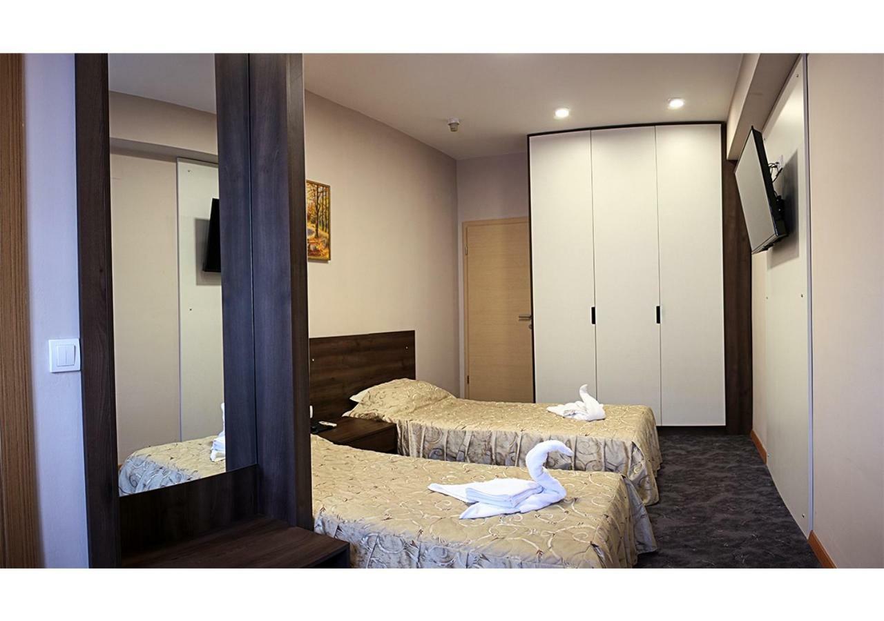 Hotel Ambasador 스코페 외부 사진