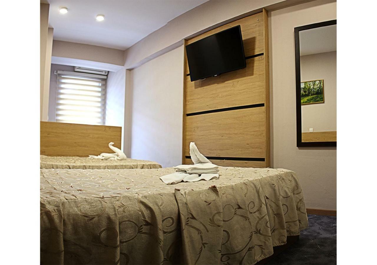 Hotel Ambasador 스코페 외부 사진